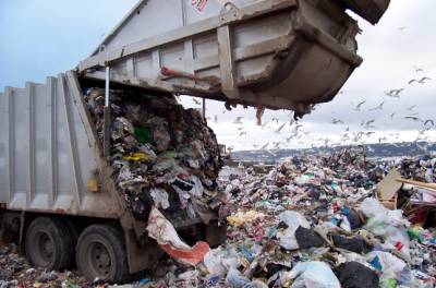 Προσπάθεια για άδεια στον προσωρινό σταθμό μεταφόρτωσης δίπλα στο Νέδοντα