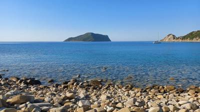 Bενέτικο, το νησί των Μεσσηνιακών Οινουσσών