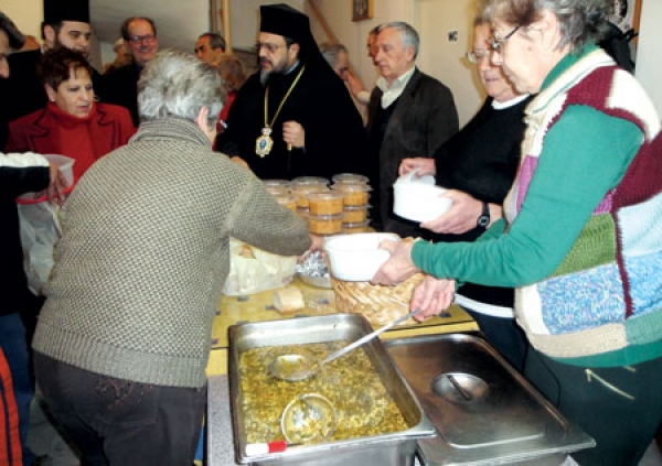 Πενθήμερο συσσίτιο και το Σαββατοκύριακο… νηστεία