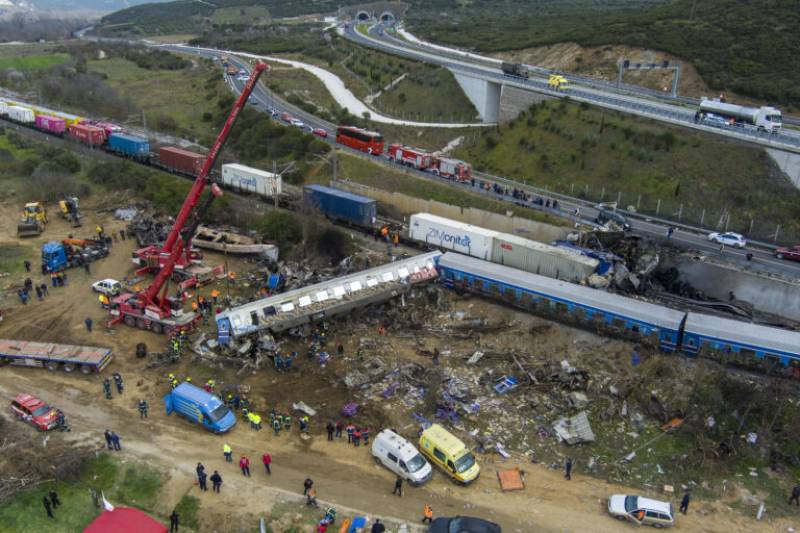 Τέμπη: Οι καμπάνες σε όλη τη χώρα θα χτυπήσουν πένθιμα 57 φορές, ένα χρόνο μετά (βίντεο)