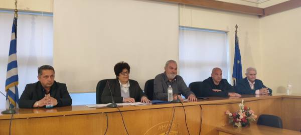 &quot;Αφαιρείται από το Τεχνικό Πρόγραμμα η πλατεία Γαργαλιάνων&quot; ενημέρωσε ο Λεβεντάκης