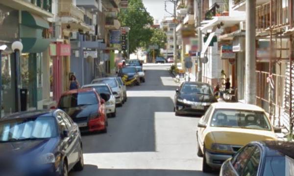 Τα δίκτυα κοινής ωφέλειας καθυστερούν την Ιατροπούλου