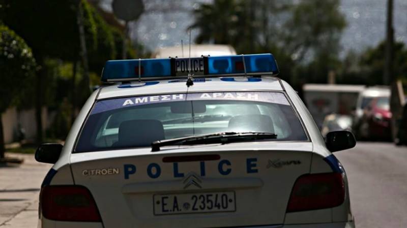 Ανήλικοι λήστεψαν εκπαιδευτικό – Σε ανακριτή για κακούργημα οι τρεις συλληφθέντες