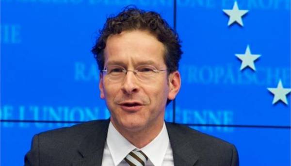 Την αρνητική έκπληξή του για την απόφαση της ελληνικής κυβέρνησης εξέφρασε ο Ντάισελμπλουμ