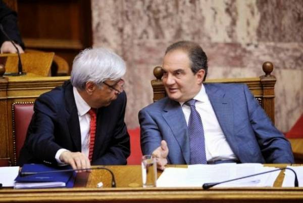 Ο Καραμανλής στην Καλαμάτα για το γάμο του Παυλόπουλου