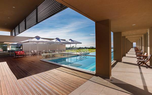 Εγκαινιάζεται ο πολυτελής οίκος φιλοξενίας ηλικιωμένων "Παπαδοπούλειον"