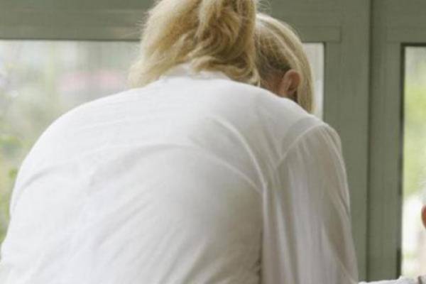 Αποκλειστική έκλεψε iPhone από ασθενή στο Νοσοκομείο Καλαμάτας