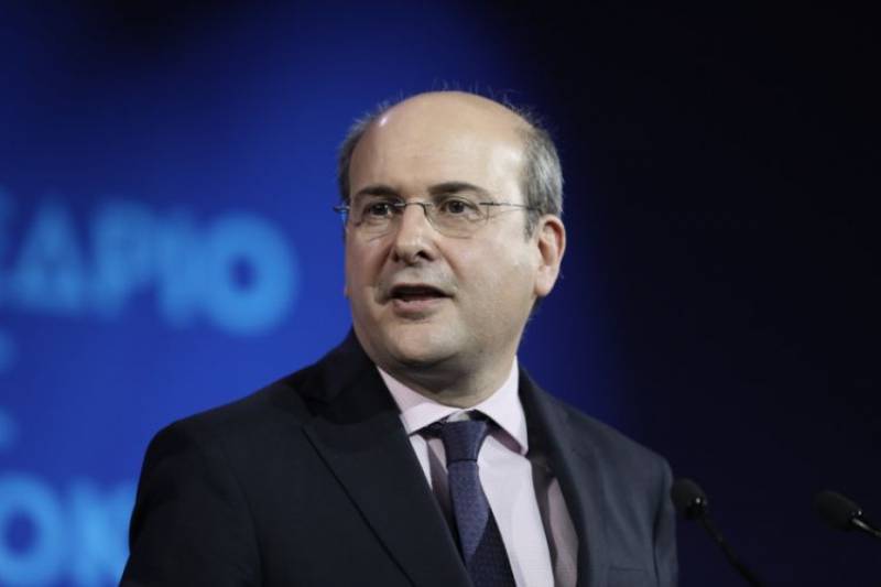 Χατζηδάκης: Είμαστε θετικοί στην Πρόταση Οδηγίας για τη θέσπιση κατώτατου μισθού στην ΕΕ