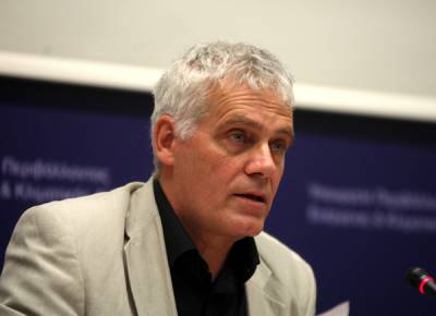 Δήμαρχοι και Τσιρώνης συμμαχούν για τα σκουπίδια με στόχο οικονομικά ανταλλάγματα από την ΤΕΡΝΑ