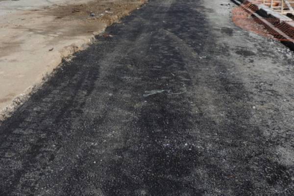 Διαγωνισμός για ασφαλτόστρωση δρόμων στην Καλαμάτα