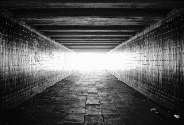 Οι παροχές και οι υποσχέσεις δεν αποτρέπουν το μοιραίο