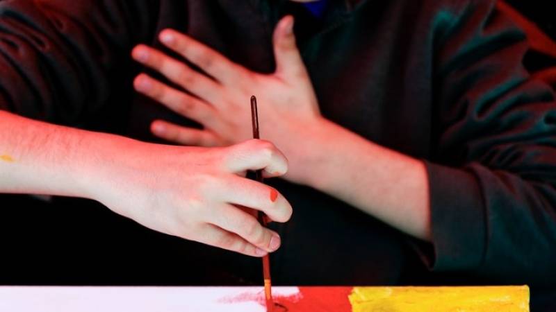 Αυτισμός: Τα πρώτα σημάδια, η διάγνωση και οι δομές υποστήριξης