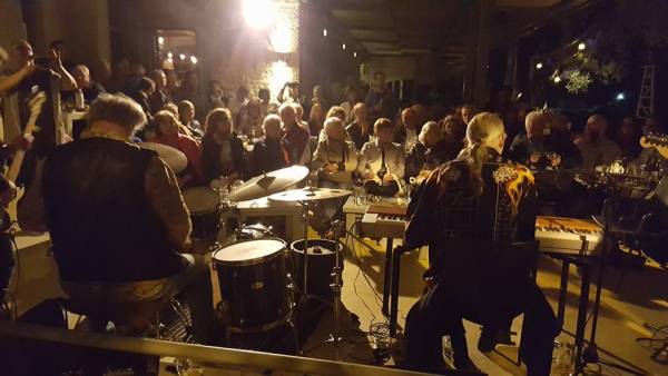 Ατελείωτο κέφι στο Φεστιβάλ Τζαζ Καρδαμύλης (βίντεο)