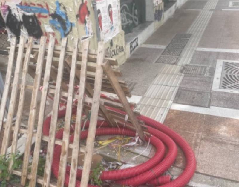 Ούτε τα στοιχειώδη...