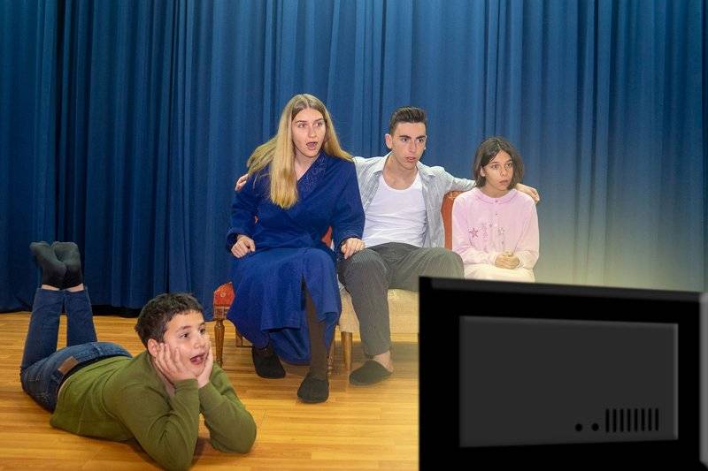 “Ονειρο ηλεκτρονικής νύχτας" από την Πειραματική Σκηνή Καλαμάτας (βίντεο)