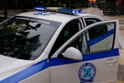 Σύλληψη 31χρονου για κλοπή στη Μεγάλη Μαντίνεια - Τον βρήκαν από τον πομπό  GPS στο πορτοφόλι