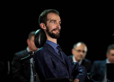 Ο υποψήφιος ευρωβουλευτής Στ. Κυμπουρόπουλος στην “Ε”: Πορεία για την Ευρώπη με “φτερά στα πόδια”