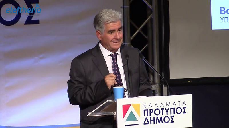 Καλαμάτα: Βολές από Τζαμουράνη για απευθείας αναθέσεις μελετών