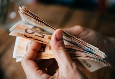 Πού κυμάνθηκαν οι μισθοί το 2023, σύμφωνα με τα στοιχεία του Πληροφοριακού Συστήματος «ΕΡΓΑΝΗ»