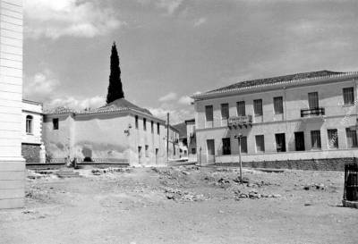 Ανατολικά της Υπαπαντής