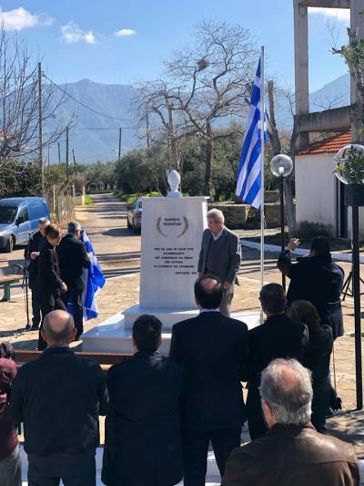 Αποκαλυπτήρια ηρώου πεσόντων στο Εξοχικό Δήμου Τριφυλίας
