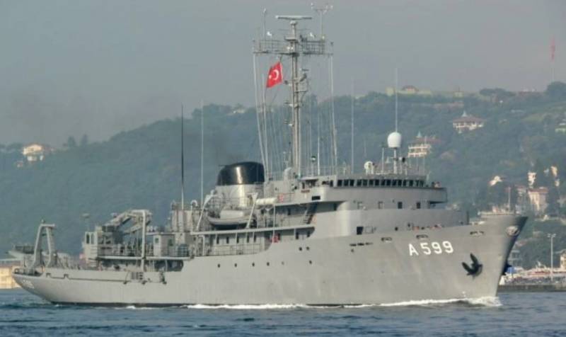 Το «Τσεσμέ» αποχώρησε από το Αιγαίο – Ξεκινά η άσκηση «Γαλάζια Πατρίδα 2021»