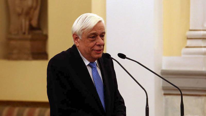 Παυλόπουλος απο Καλαμάτα: &quot;Εύχομαι σύνεση και αρραγή ενότητα του έθνους&quot;