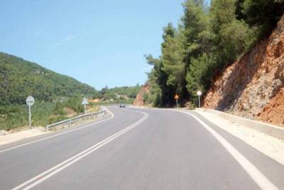 Συντήρηση του δρόμου της Μάνης