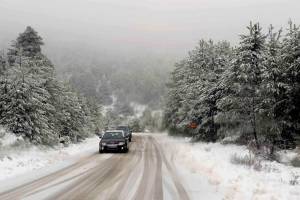 Με αλυσίδες η κυκλοφορία στην ορεινή Κορινθία