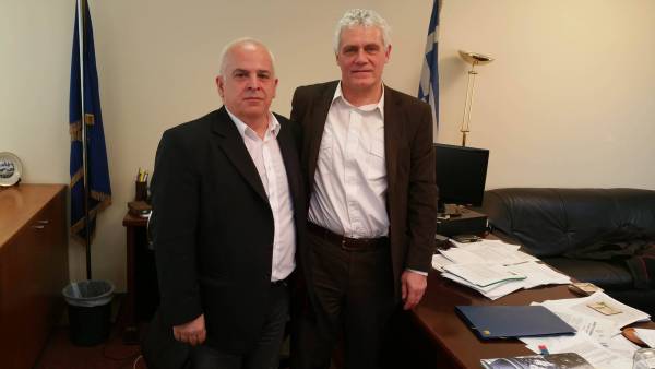 Τσιρώνης για σκουπίδια: &quot;Η σύμβαση που βρήκαμε ήταν τελείως εκτός κάθε Ευρωπαϊκής οδηγίας&quot;