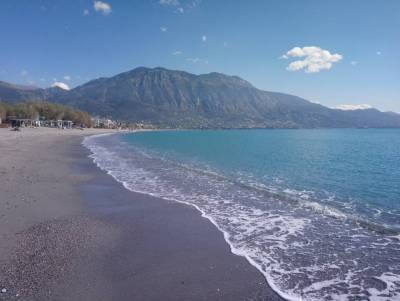 Εθελοντικός καθαρισμός στην Παραλία Καλαμάτας