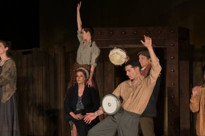 Ακύρωση της τελευταίας στιγμής για την παράσταση «Η μητέρα του σκύλου» στην Καλαμάτα