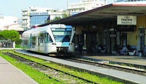 Η Καλαμάτα να μιμηθεί την Πάτρα - Συγκοινωνιακή ανάσα με προαστιακό τρένο 
