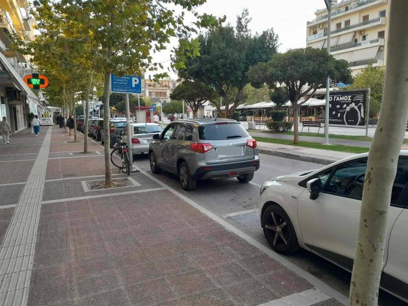 Νέα πιάτσα ταξί στην Αριστομένους