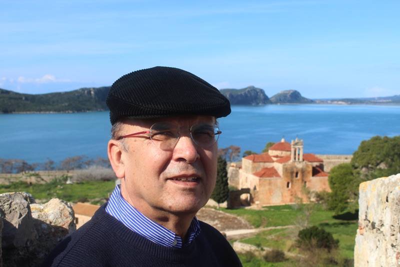 Ο Μεσσήνιος ιατρός - συγγραφέας Γ. Γκόνης στην &quot;Ε&quot;: “Η γνώση του σήμερα γίνεται πληρέστερη μέσα και από την επίγνωση του χθες&quot;