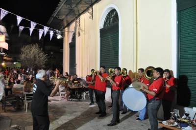 Βαλκανικό ξεφάντωμα με χάλκινα της Σερβίας στην Καλαμάτα