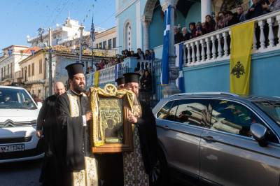 Αναχώρησε από την Καλαμάτα η εικόνα της Παναγίας Σουμελά