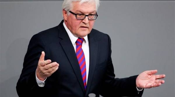 Γερμανός ΥΠΕΞ: Η Ελλάδα να πιάσει το απλωμένο χέρι των εταίρων της