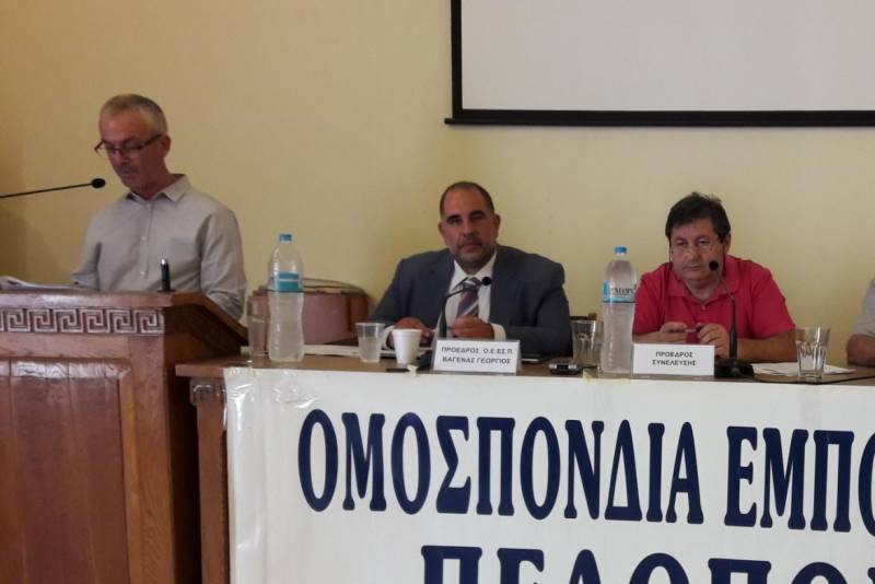 Συνταγματική κατοχύρωση της κυριακάτικης αργίας και Πάτρα - Τσακώνα ζητούν οι έμποροι Πελοποννήσου και Ιονίου