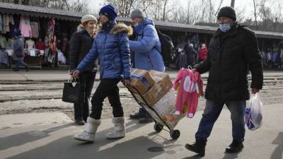 Στην καρδιά των βομβαρδισμών 150.000 ομογενείς - Το σχέδιο επιστροφής στην Ελλάδα (βίντεο)