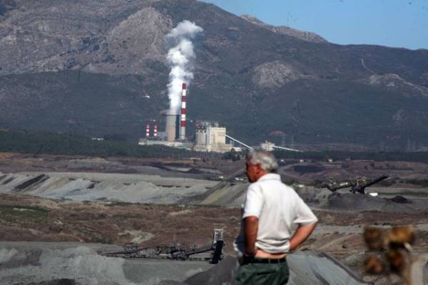Τρίωρη κατάληψη στον ΑΗΣ Β&#039; της ΔΕΗ, στη Μεγαλόπολη