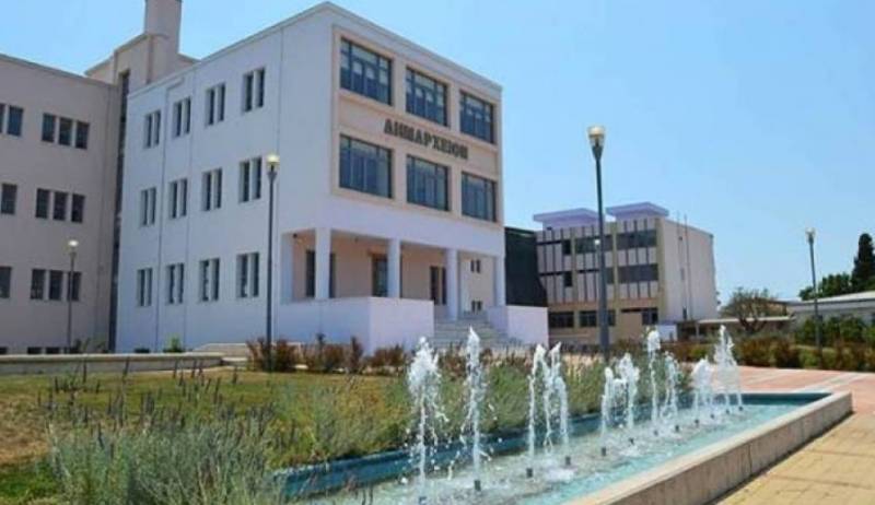 Καλαμάτα: Πρόταση για συνεργασία Κοσμόπουλου, Τζαμουράνη και Κουζή