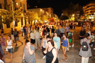 Ξεκίνησε η γιορτή της Λευκής Νύχτας στην Καλαμάτα (φωτογραφίες)
