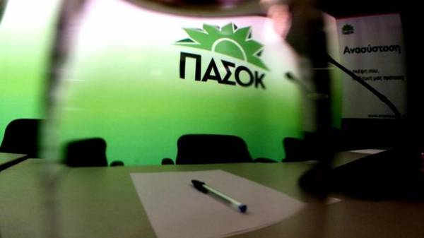 Η αυτοδιάλυση μοναδική επιλογή προοπτικής
