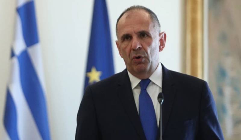 Γεραπετρίτης: Καμία κρυφή ή φανερή συμφωνία με την Τουρκία για την αποστρατικοποίηση των νησιών