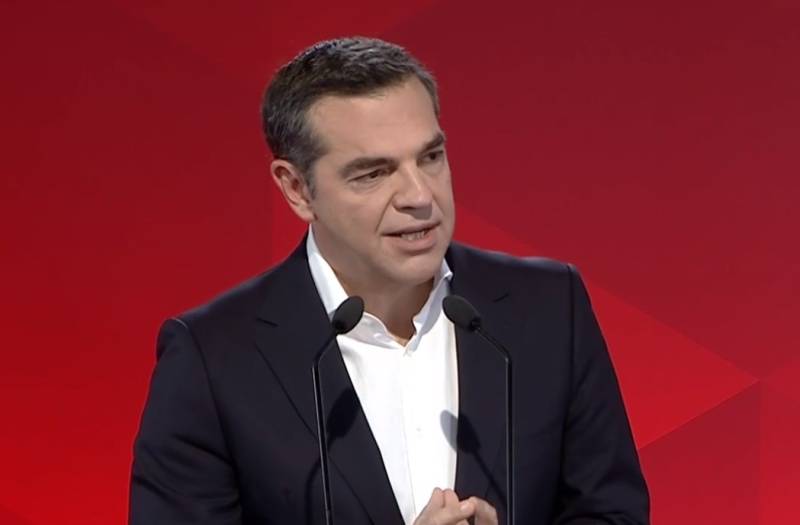 Αλέξης Τσίπρας: Live η διακαναλική συνέντευξη του προέδρου του ΣΥΡΙΖΑ