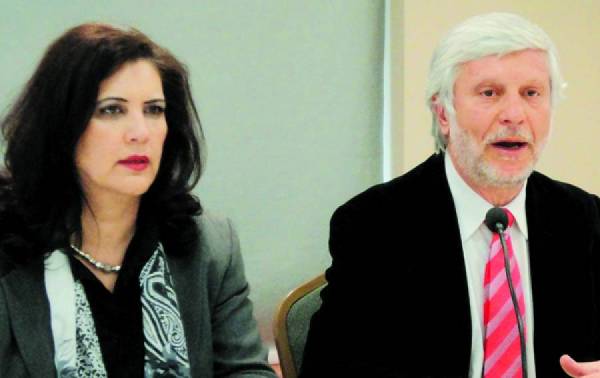 Από 12 μήνες και στέρηση πολιτικών δικαιωμάτων σε Τατούλη και Νικολάκου