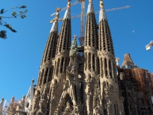 Η Ενωση Ελλήνων Φυσικών Γενεύη, Κάννες και Βαρκελώνη