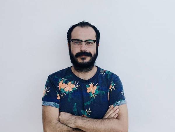 Γιάννης Πορφυρόπουλος: Καλαματιανός αρχαιολόγος με αγάπη για την φωτογραφία