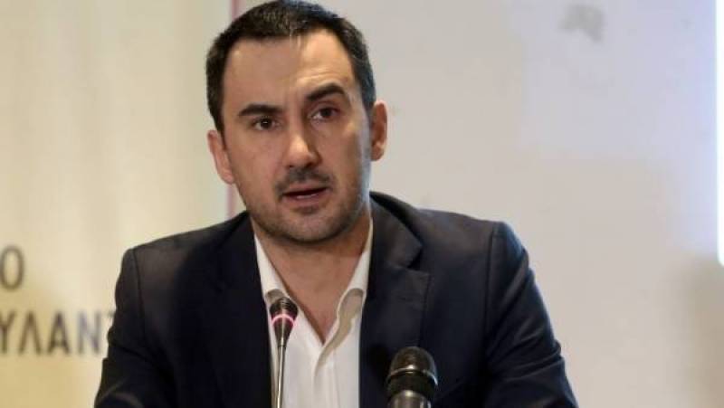 Χαρίτσης για Τέμπη: “Η κυβέρνηση προσπαθεί να κουκουλώσει την υπόθεση”
